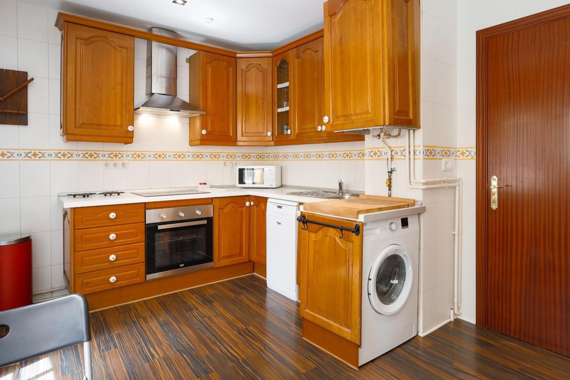 C92 - Rustic Two Bedrooms Apartment With Terrace مالقة المظهر الخارجي الصورة
