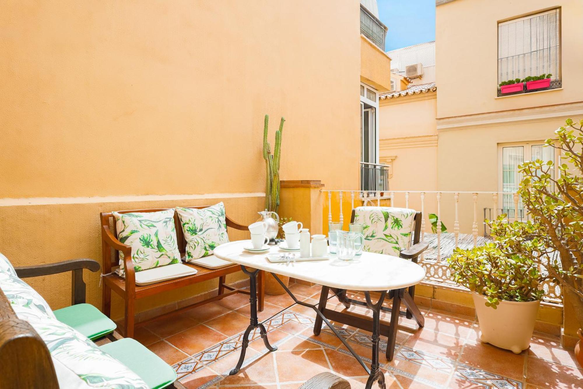 C92 - Rustic Two Bedrooms Apartment With Terrace مالقة المظهر الخارجي الصورة