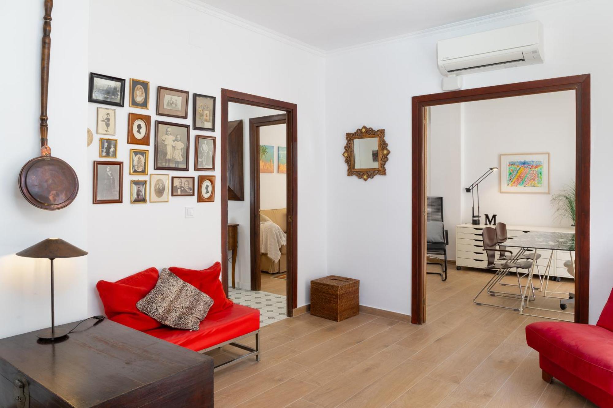 C92 - Rustic Two Bedrooms Apartment With Terrace مالقة المظهر الخارجي الصورة