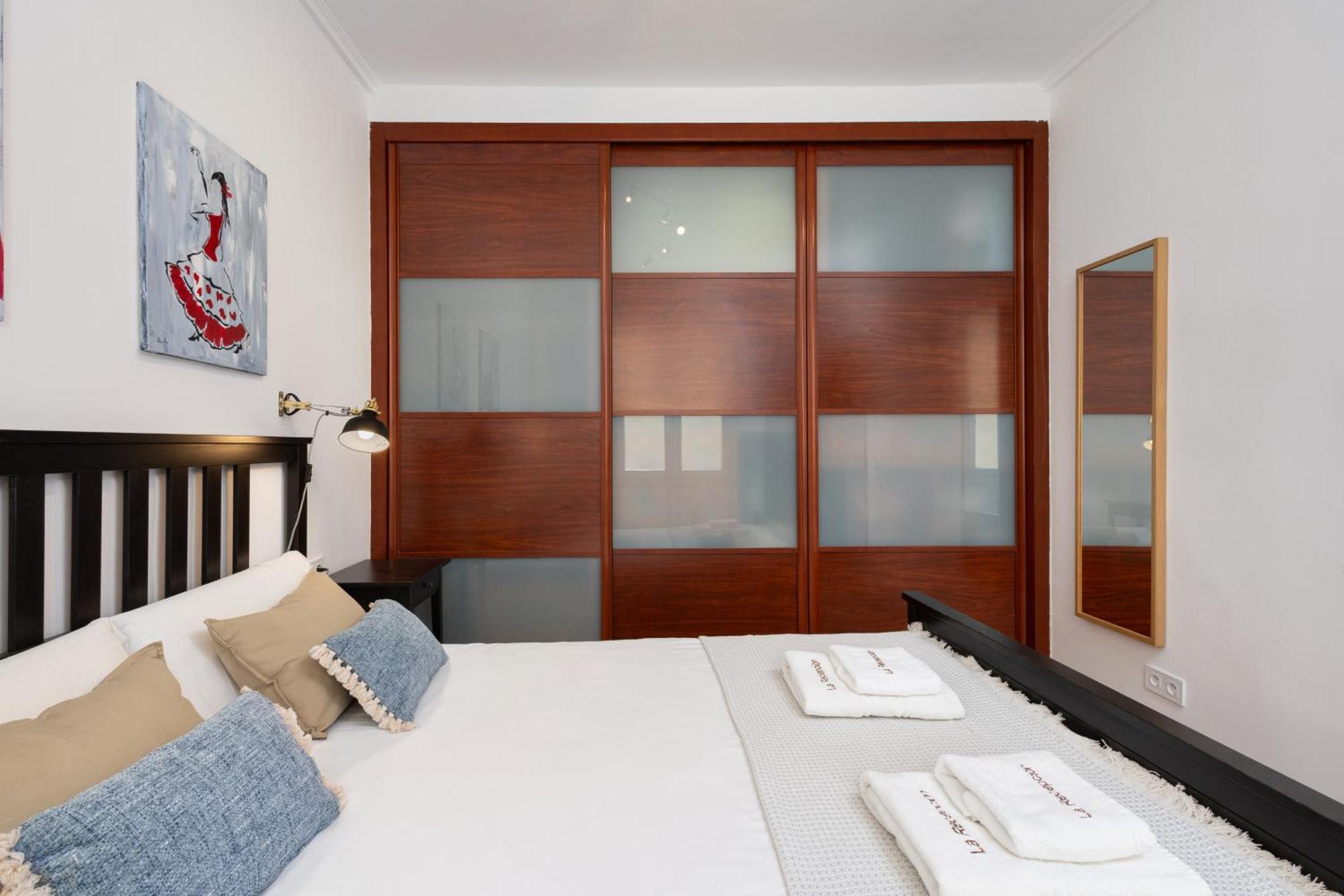 C92 - Rustic Two Bedrooms Apartment With Terrace مالقة المظهر الخارجي الصورة