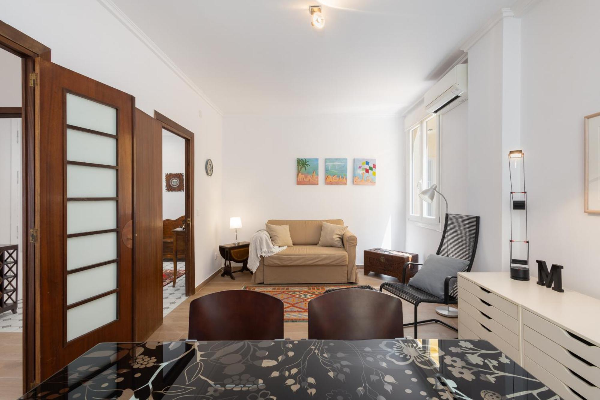 C92 - Rustic Two Bedrooms Apartment With Terrace مالقة المظهر الخارجي الصورة