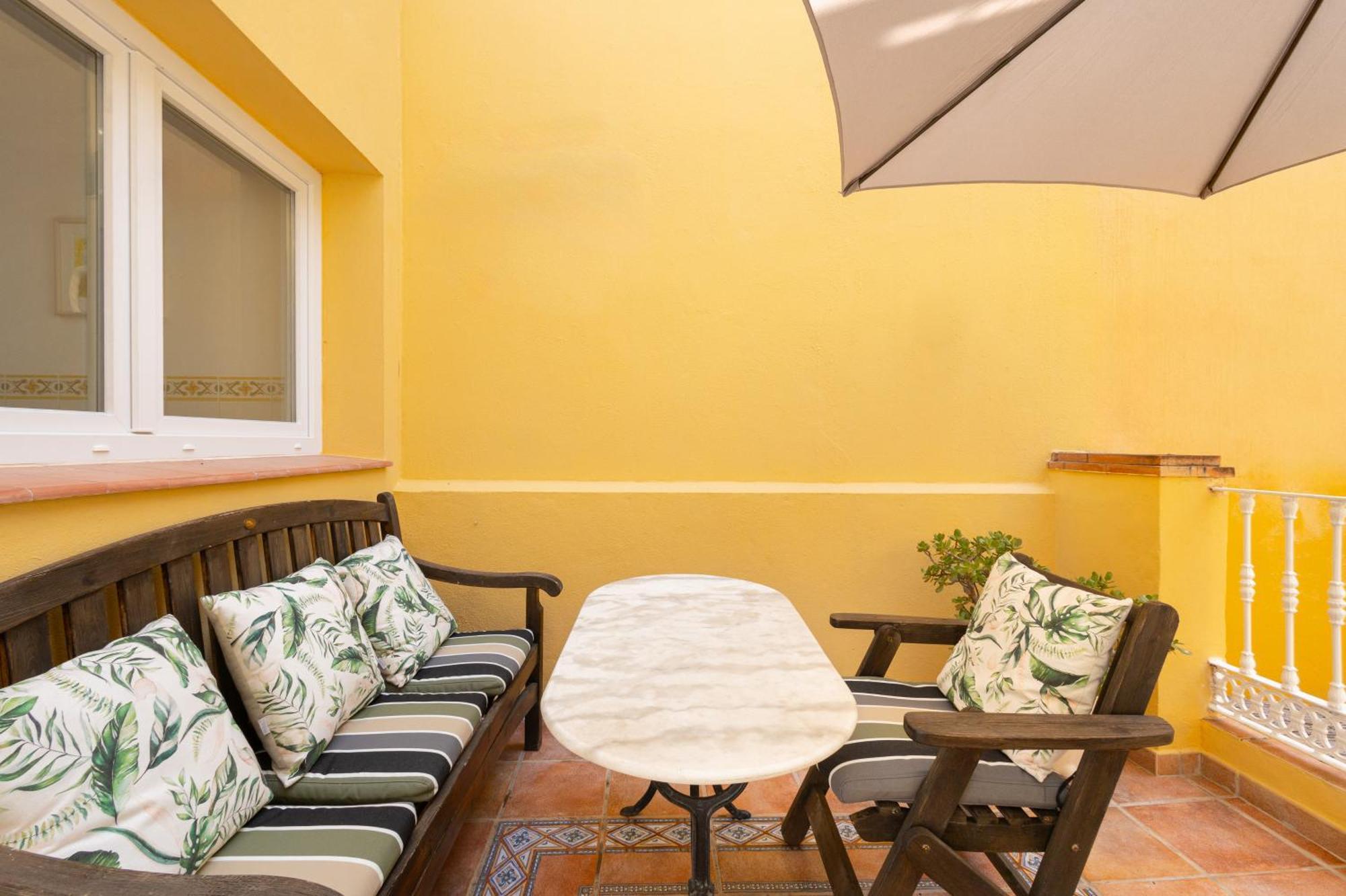 C92 - Rustic Two Bedrooms Apartment With Terrace مالقة المظهر الخارجي الصورة